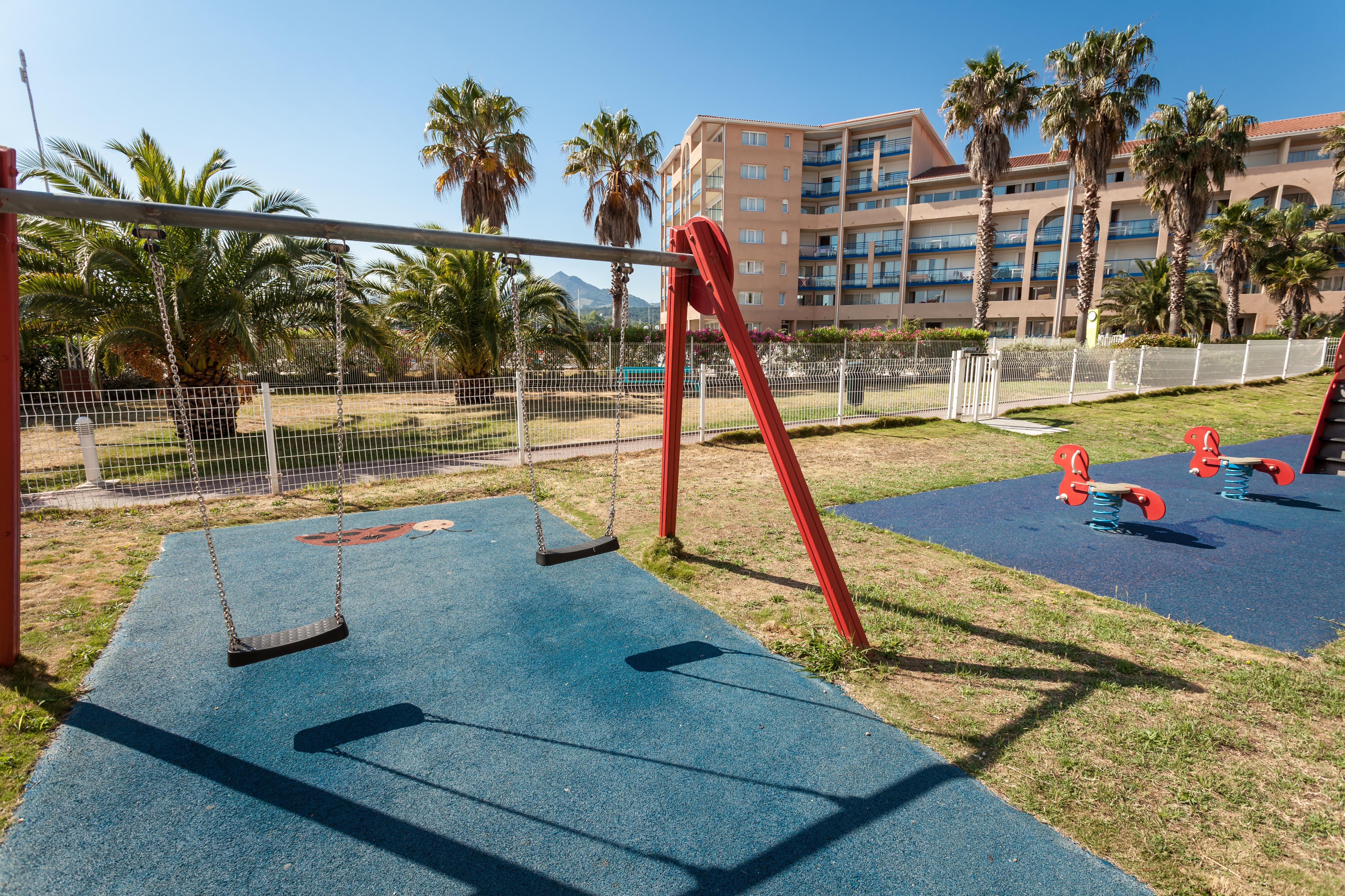 Appart Hotel Mer & Golf Port Argeles Экстерьер фото